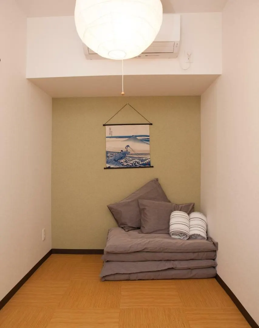 Takobeya Apartment Tokyo