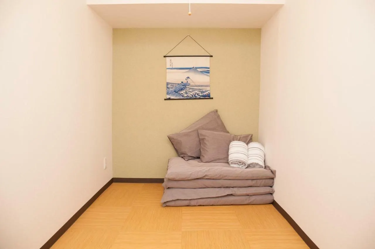 Takobeya Apartment Tokyo