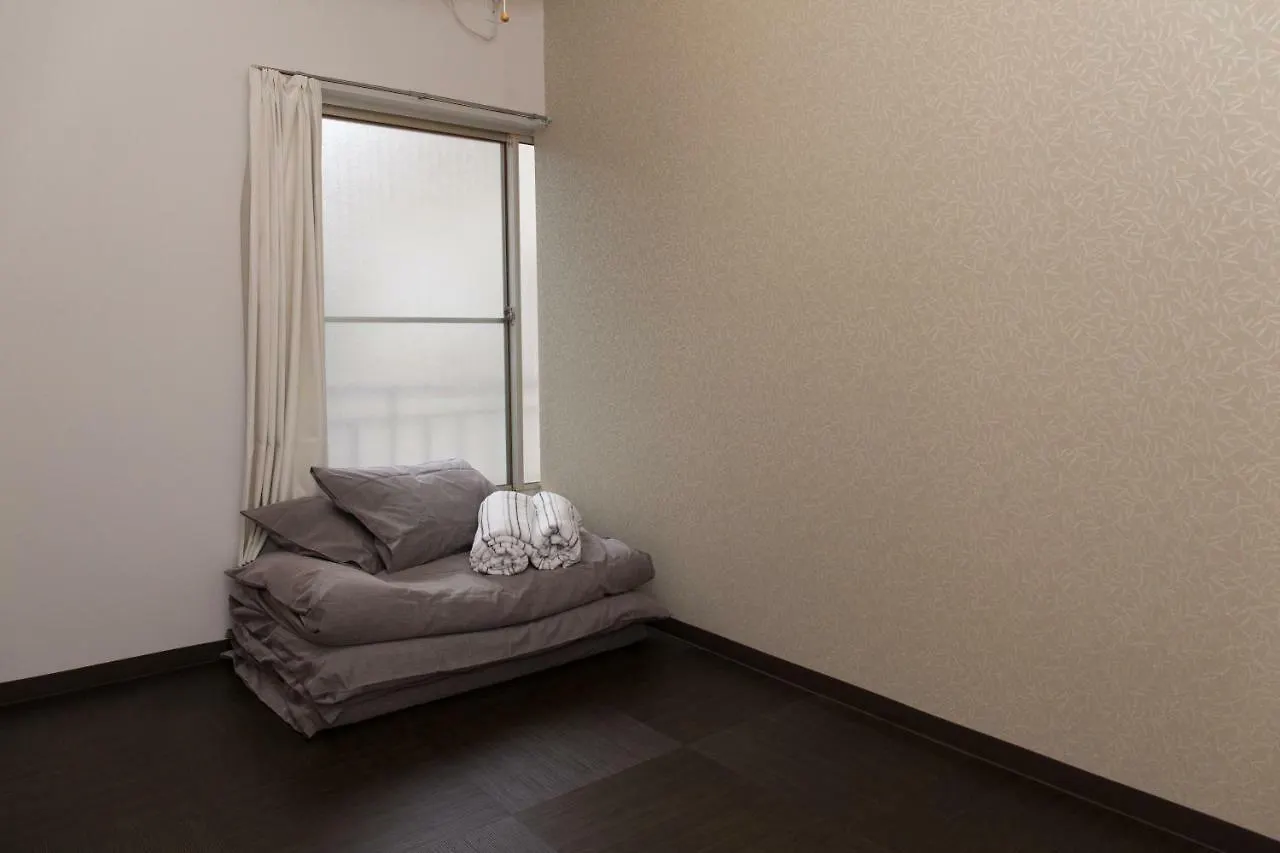 Takobeya Apartment Tokyo